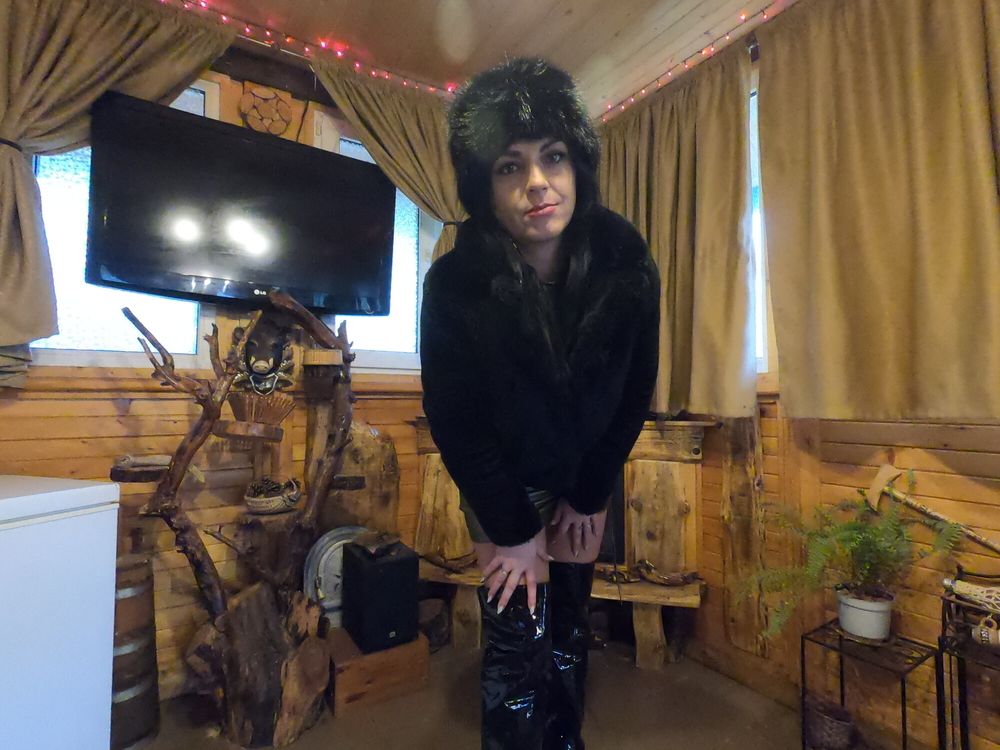 Deep blow-job while wearing fur coat and shiny boots 204 #7