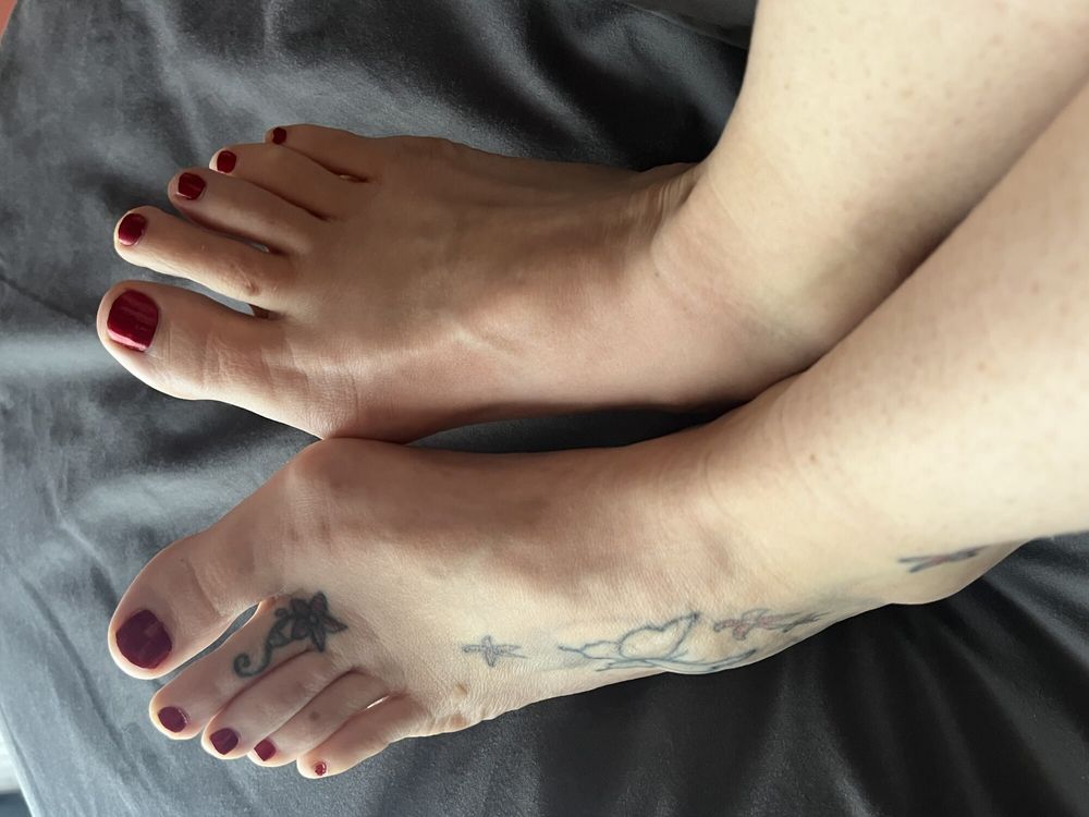 Kissable feet 💋 #2