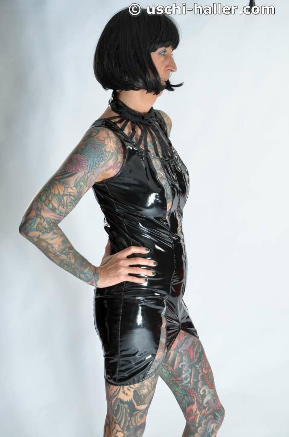 Photo shoot with full body tattooed MILF Cleo - 2 #42