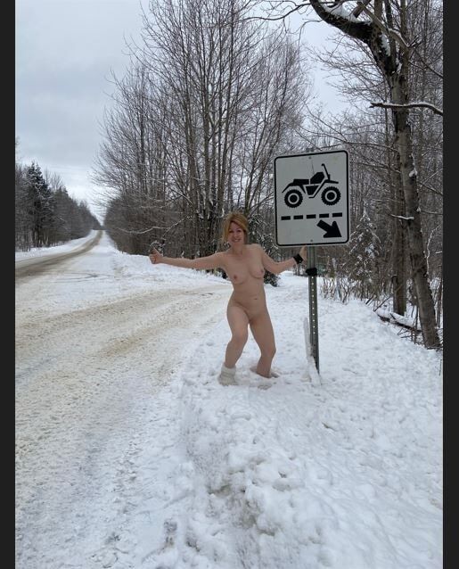 winter naked slave #19