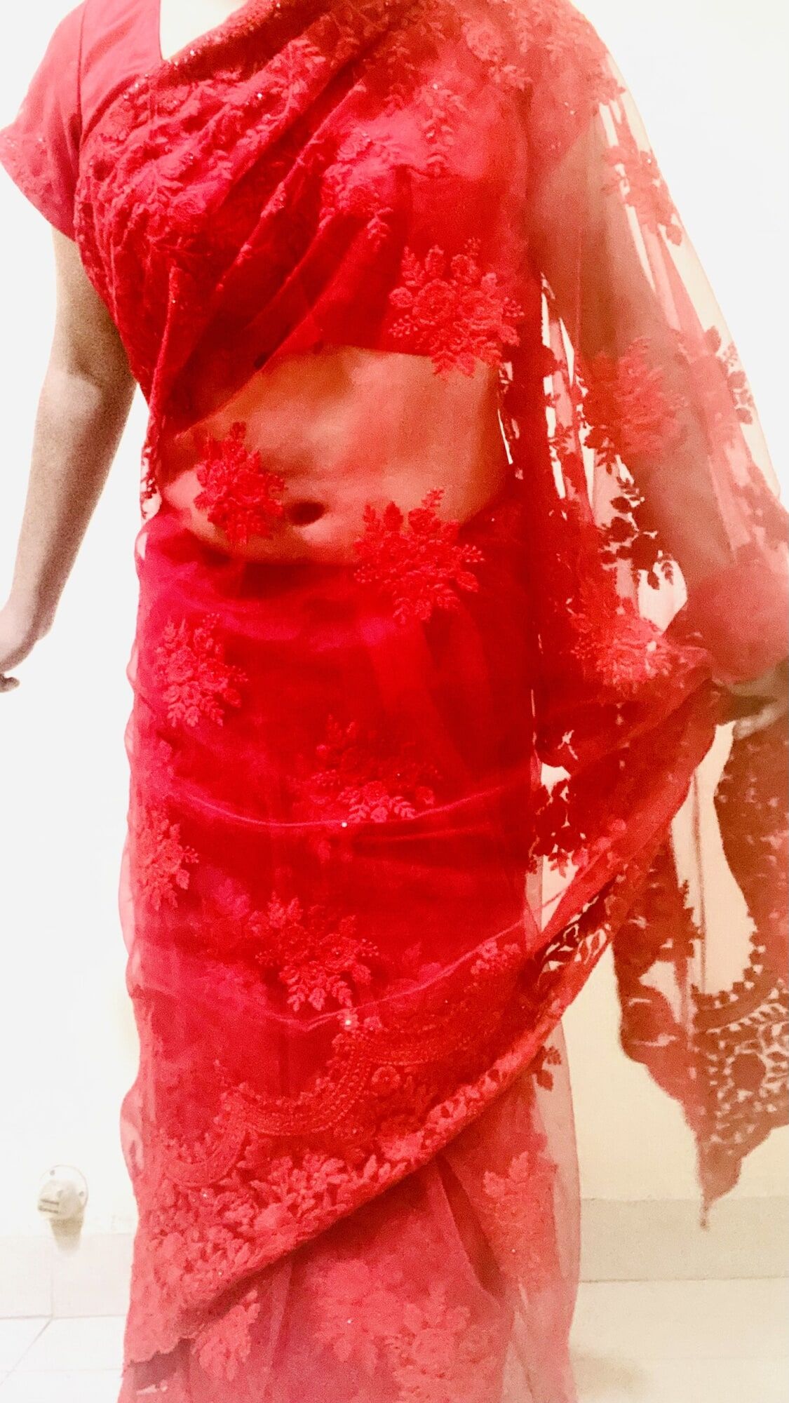 Red saree #17