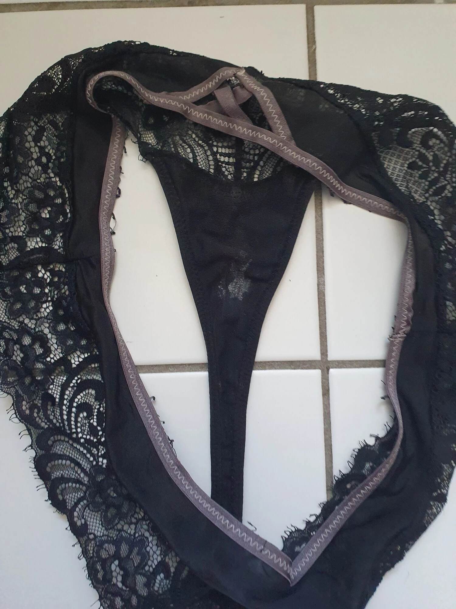 Neighbour's used black parties 