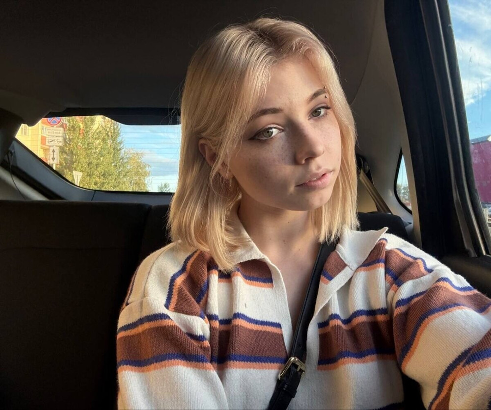 Emilia Free Photos #12