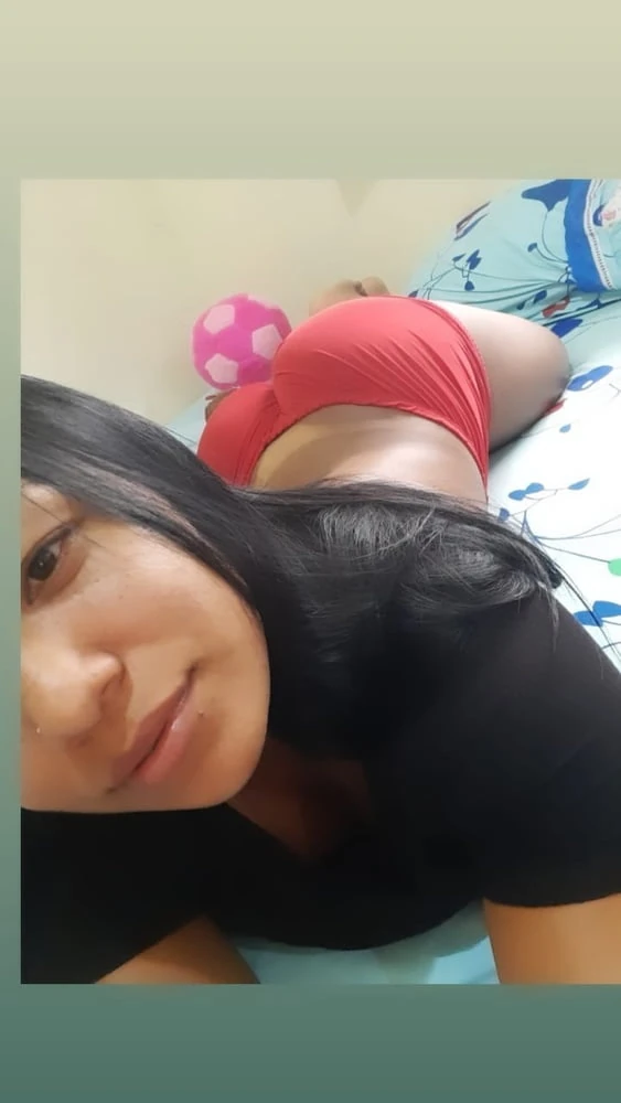 morena gii1 Geovana Souza  #12