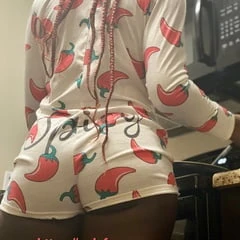 Bahama Chocolate cooks dinner after doing 200 squats