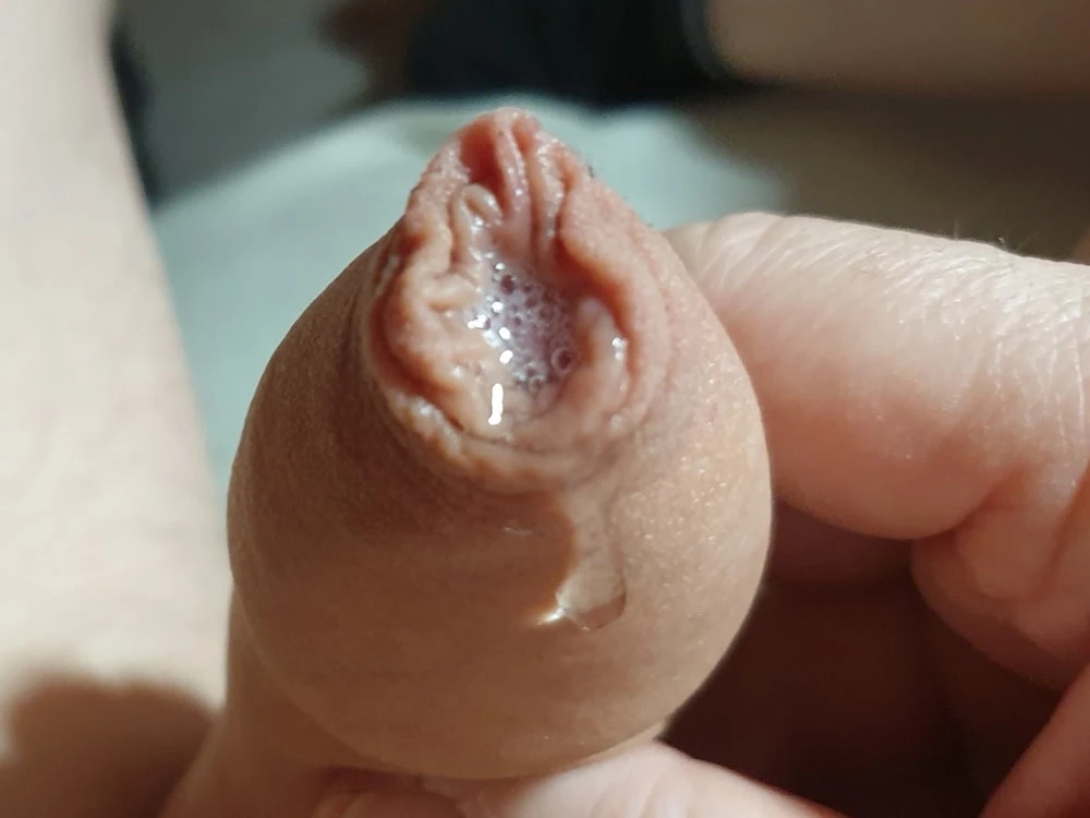 Das Problem mit meinem ewig schleimigen Pullerchen 4