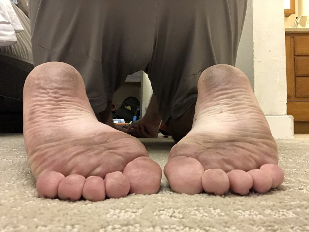 Booty+Feet