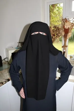 burqa         