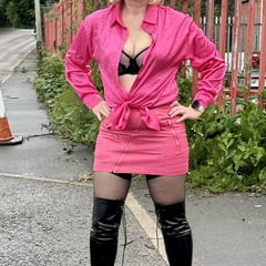 Katie pembe 4