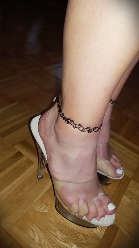 Barefeet ++ Clear Heels Mules ++ Anklets ++ White Toe Nails #10