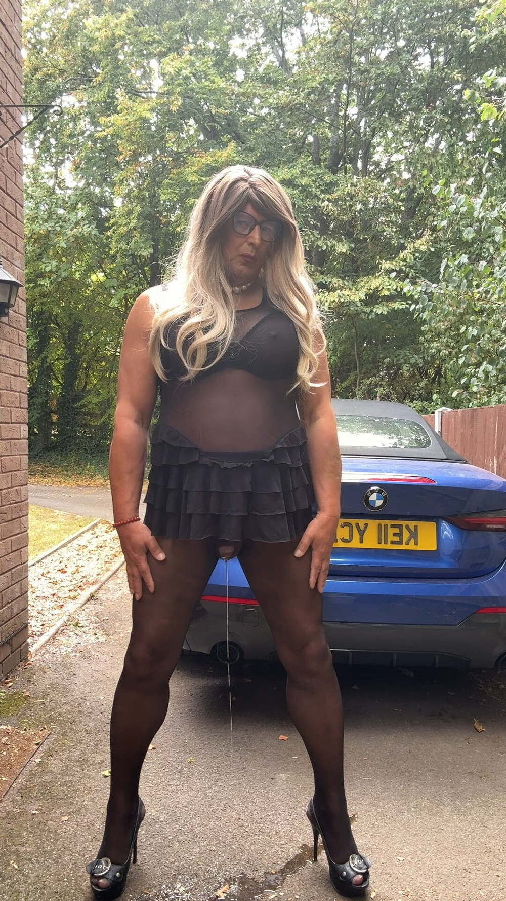 Sexy Crossdresser kellycd2022 in black seamless pantyhose  #16