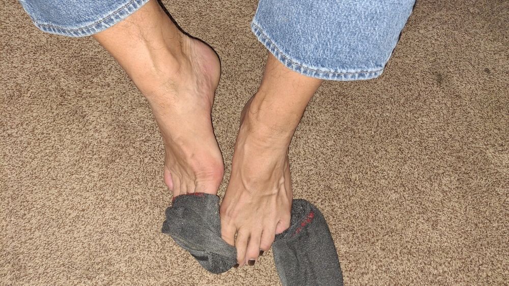 Socks and toes #4