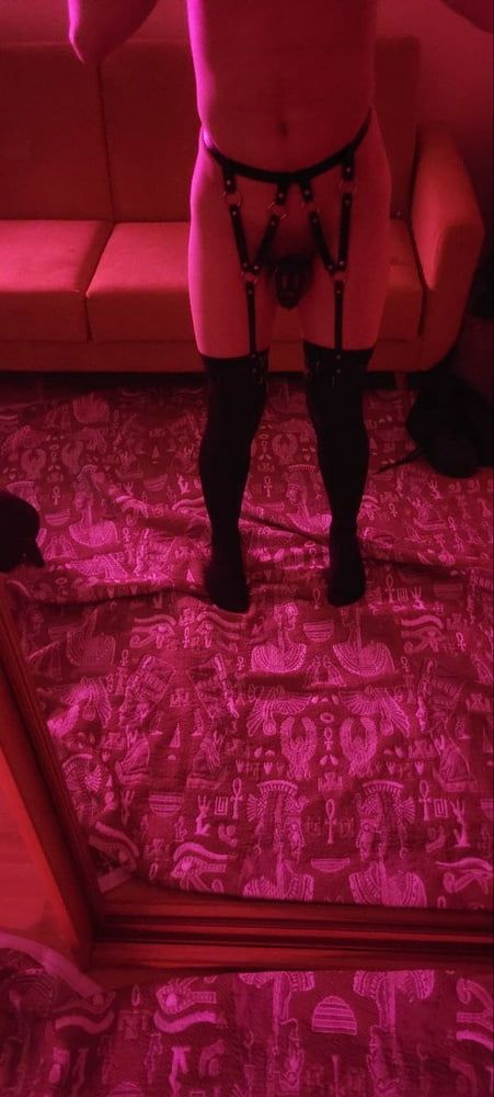 Sissy show her clitty in pink light #7