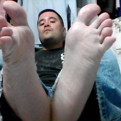 Wanna See my Feet?
