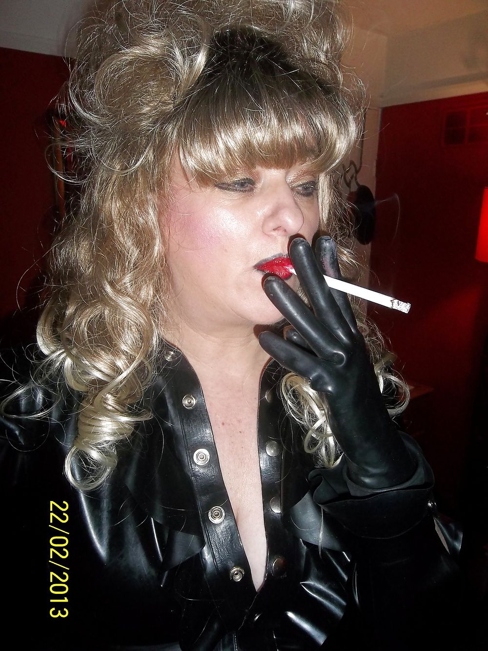 SMOKING SLUT #7