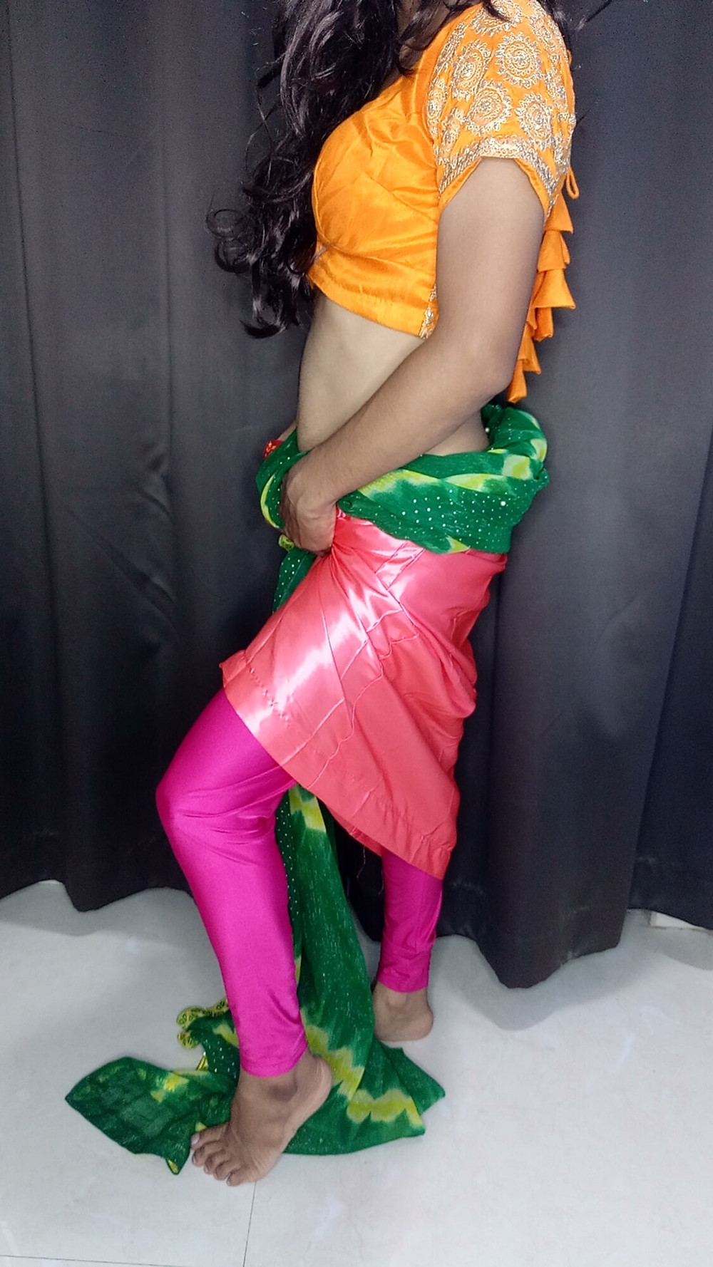My stepmom last night wear this saree  #29