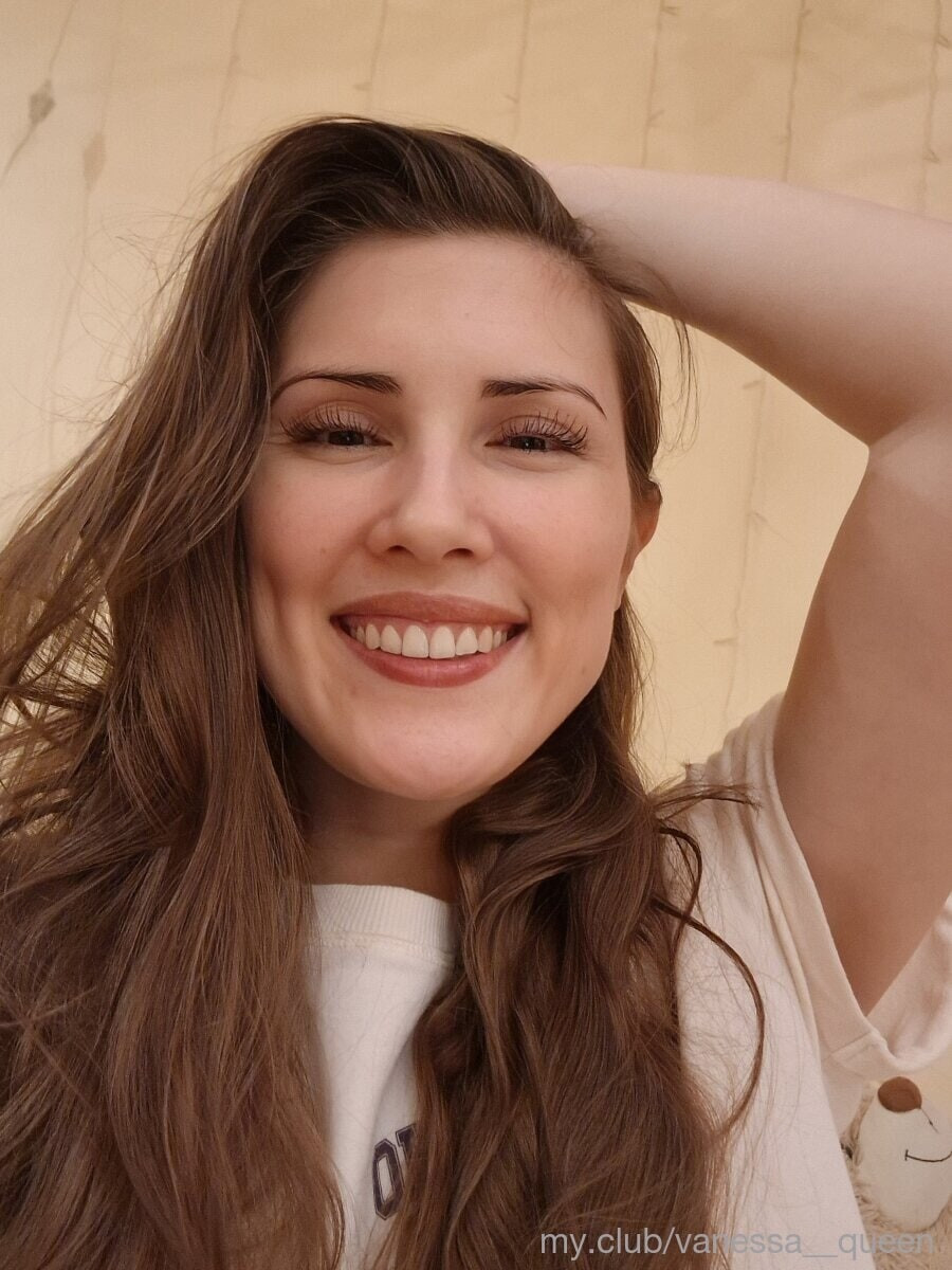 Vanessa Free Photos #5