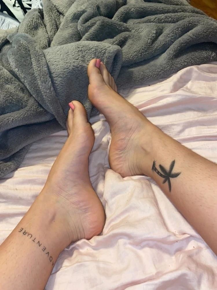 Feet Pics #40