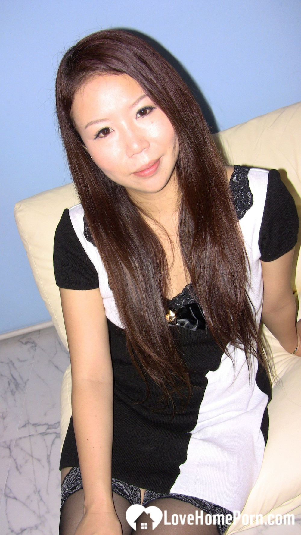 Perfect Asian babe in stockings does some teasing #10