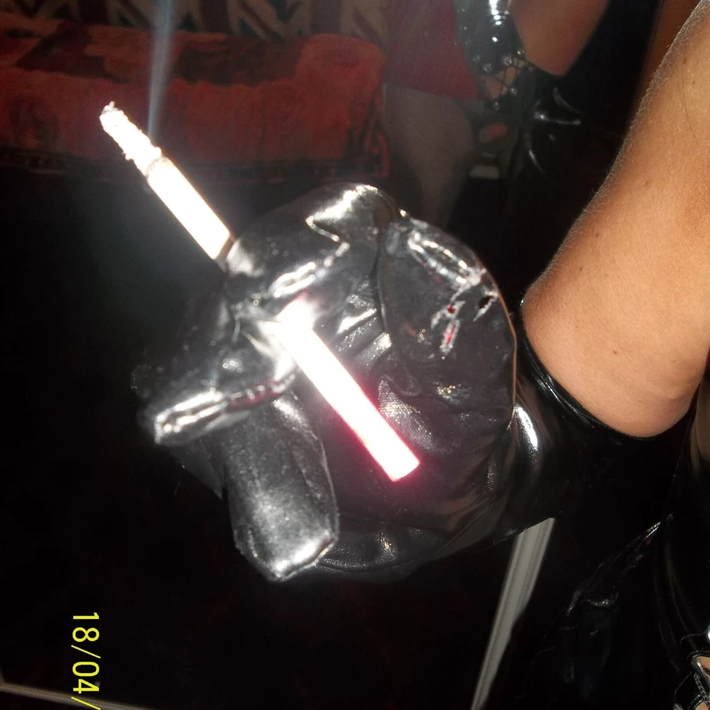 SHIRLEY SLUT 208