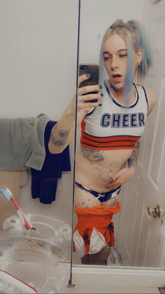 Hot Cheerleader #45