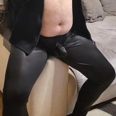 Wetlook hose mit Hosentraeger 