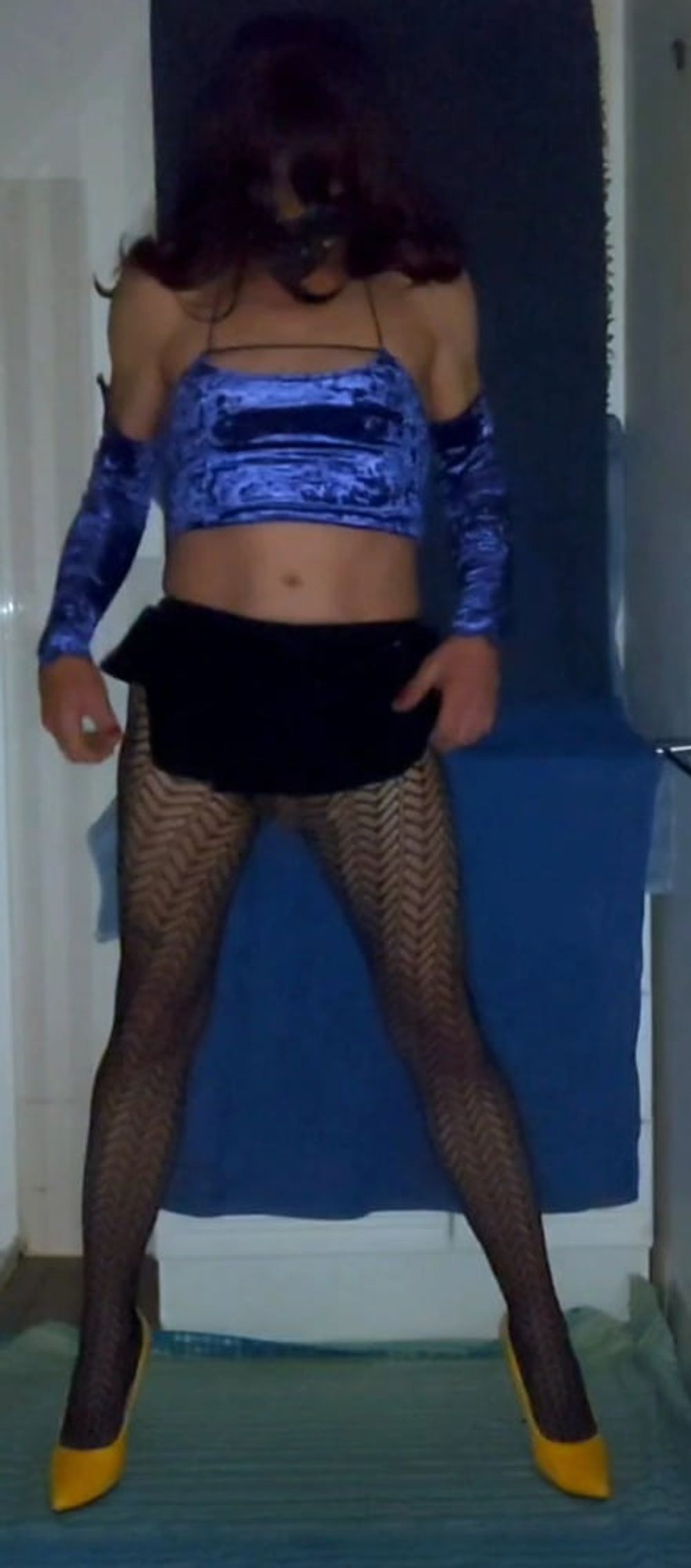 Blue velvet and fishnet pantyhose #34