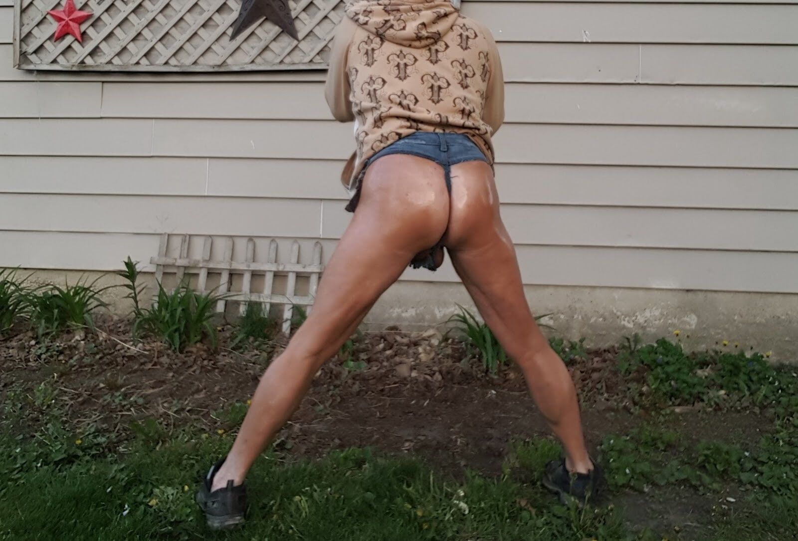 Daisy Duke Shorts in Public #8