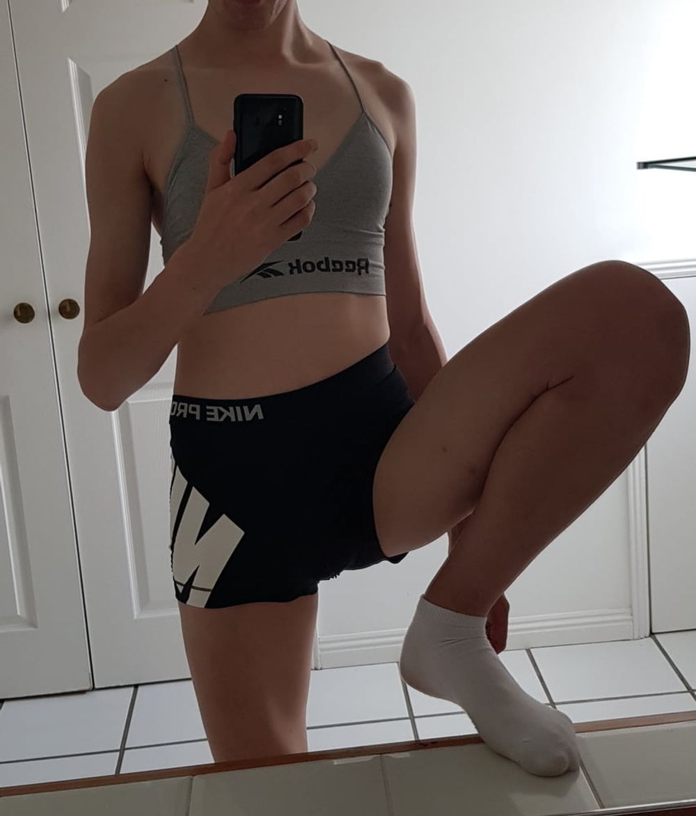 Nike Pro Shorts + Reebok Bra #21