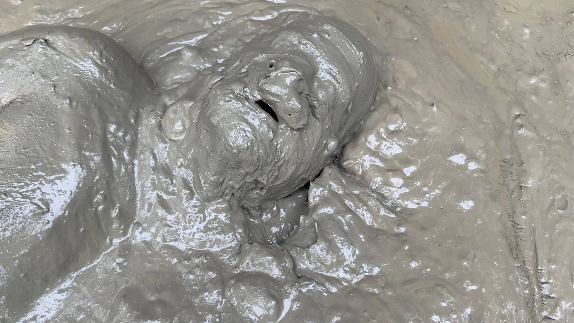 SHOT : MUD BONDAGE