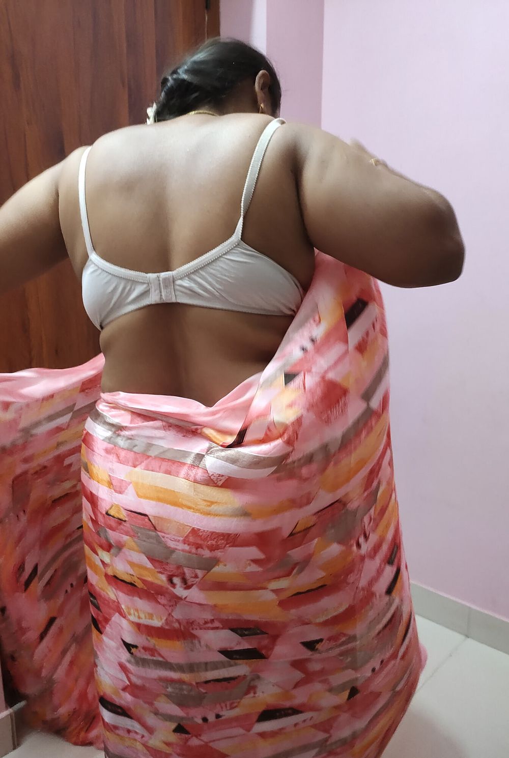 Desi bhabhi visaakaa saree blouse sex pics #5