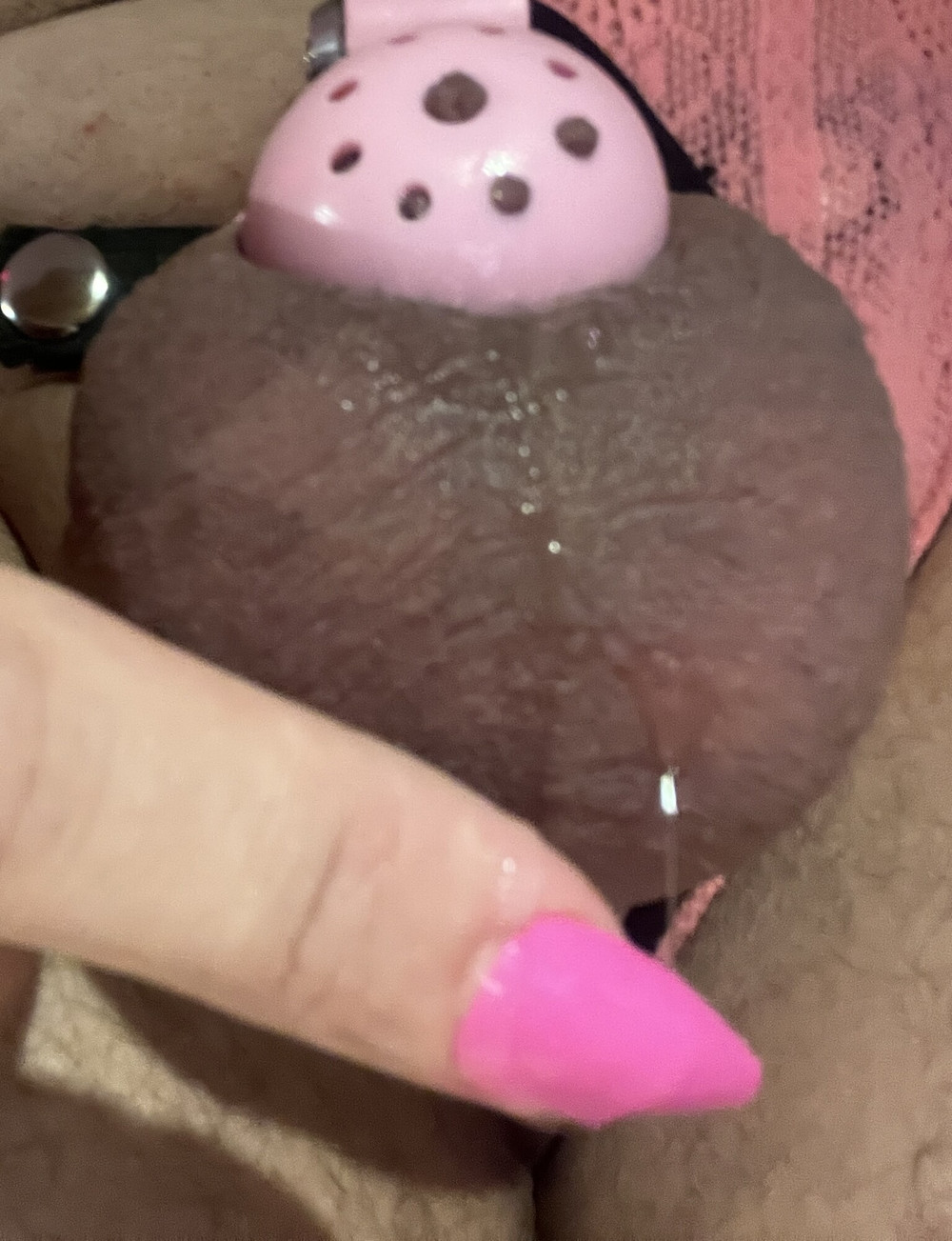 Pink nails, plug and caged #12