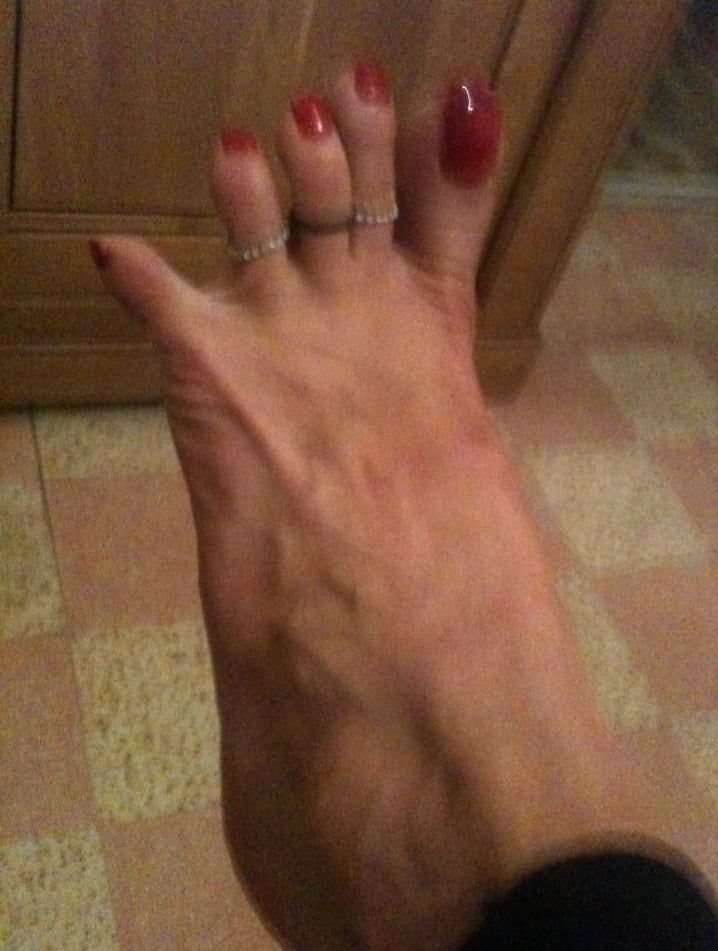 red toenails mix (older, dirty, toe ring, sandals mixed). #19