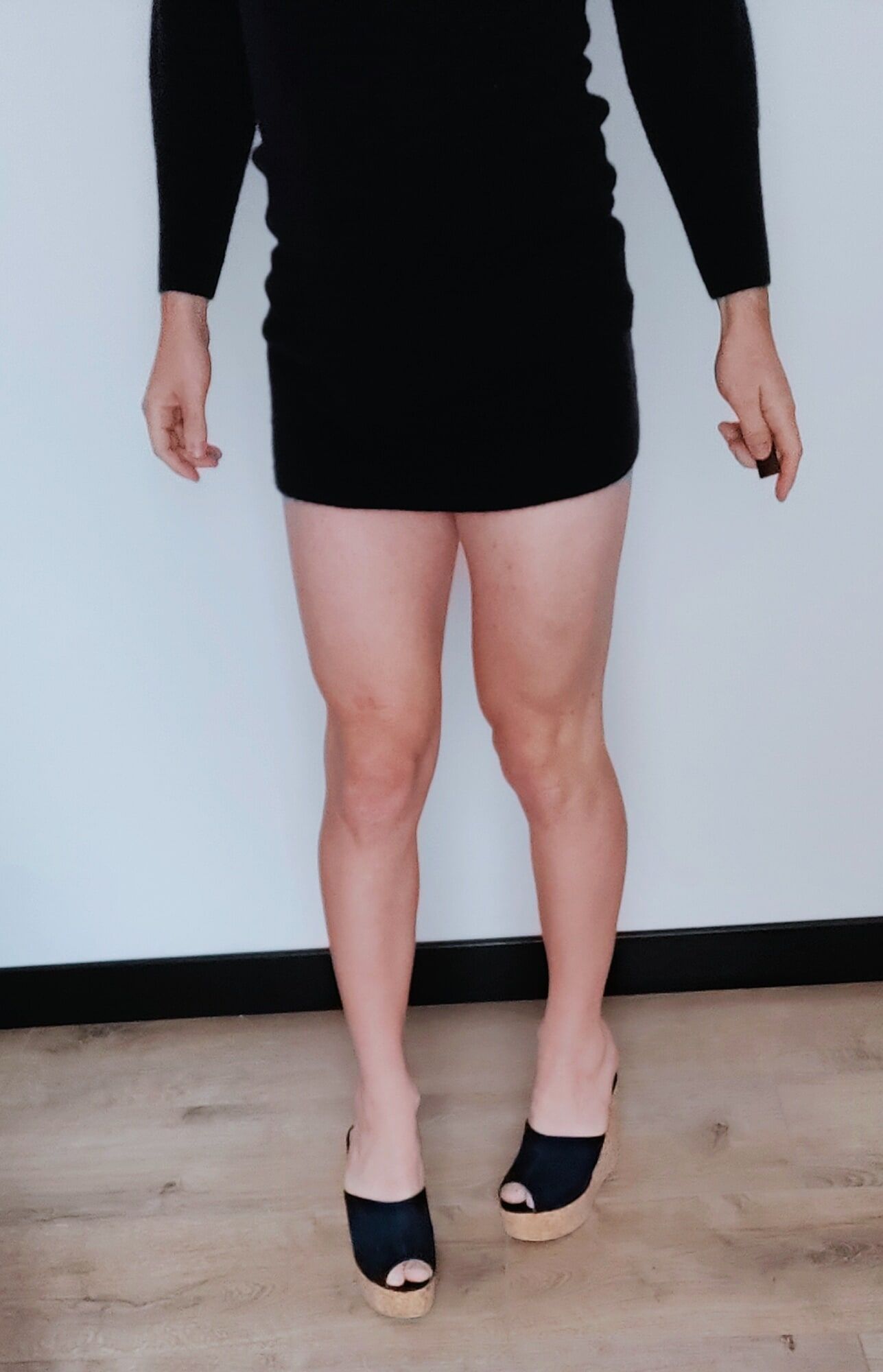Crossdresser sexy leg