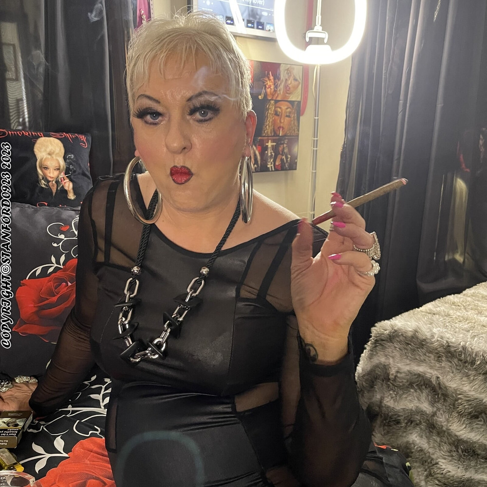 FRIDAY AT WORK SHIRLEY #44