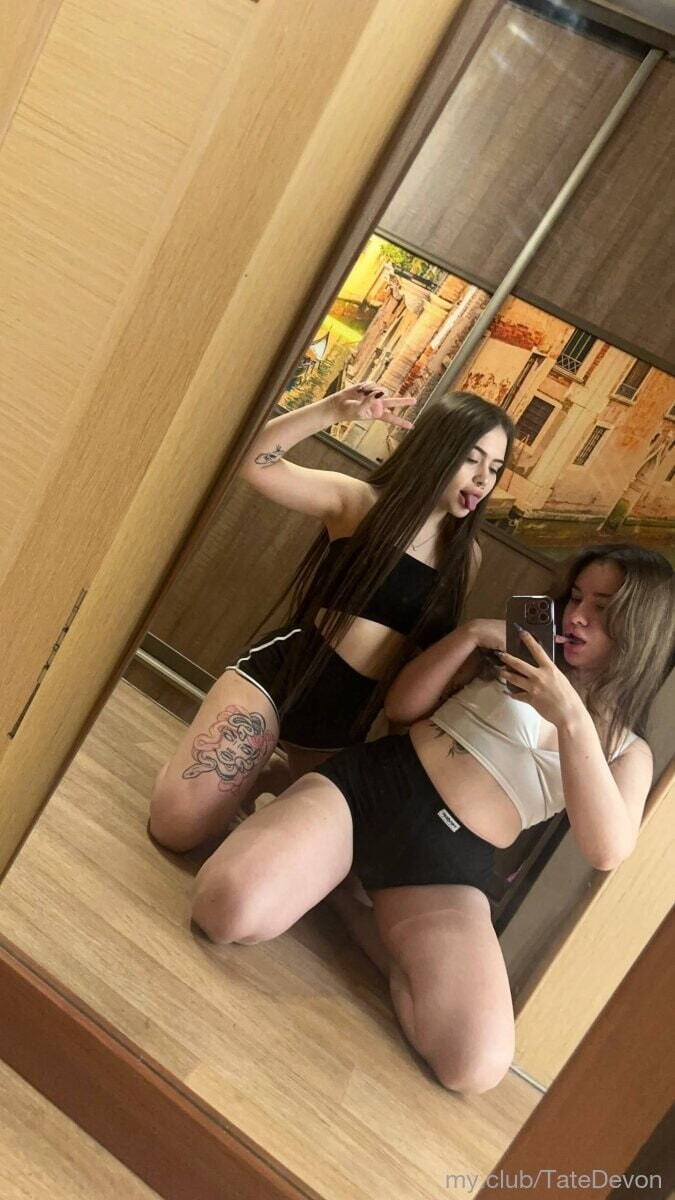 Hey hey, our names are Michel &amp; Elfy !  Free Photos #19