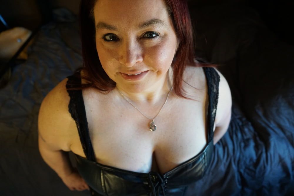 Sexy BBW Corset Clip Pump #60