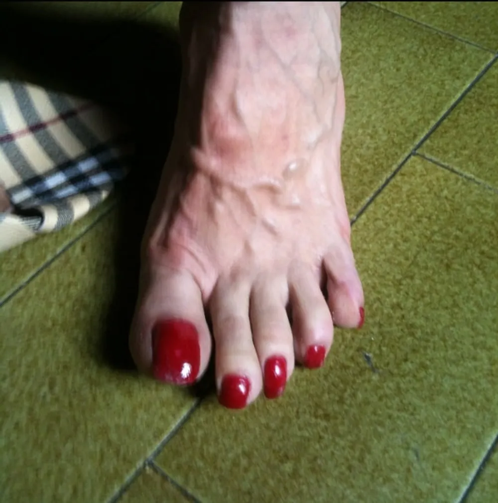 red toenails mix (older, dirty, toe ring, sandals mixed). #8