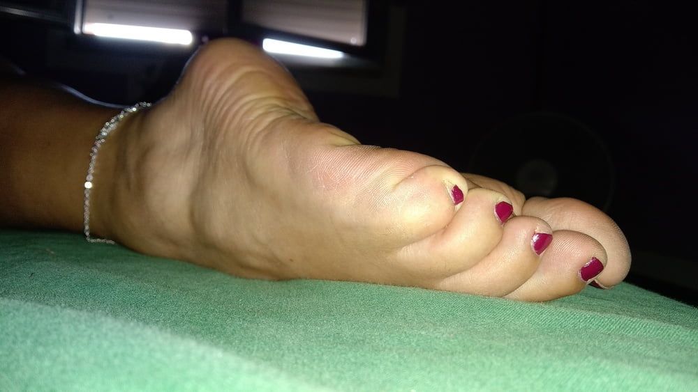 bbw milf feet and legs showing #39