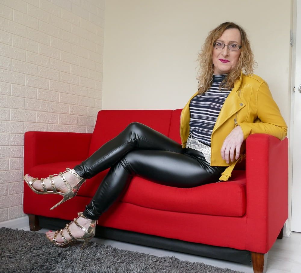 Black Shiny Wetlook Leggings with Yellow Leather Jacket.  #9