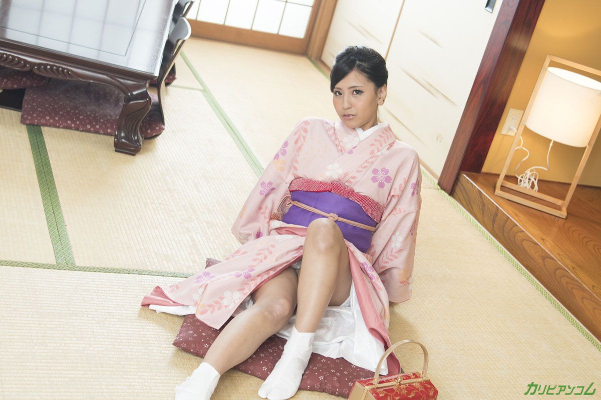 Honoka Suzunami :: Hardcore In Kimono - CARIBBEANCOM #4