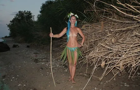 savage girl in the reed         