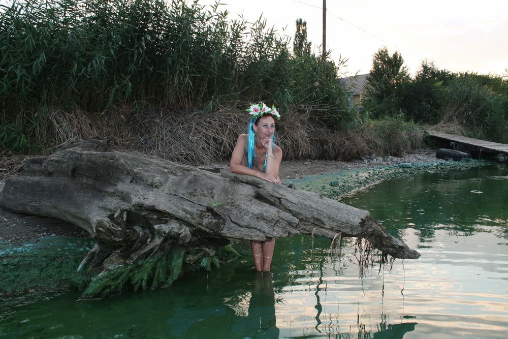 In the evening On the river with a turquoise shawl #11