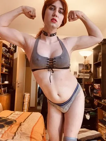 redhead trainer with massive cock will dominate you         