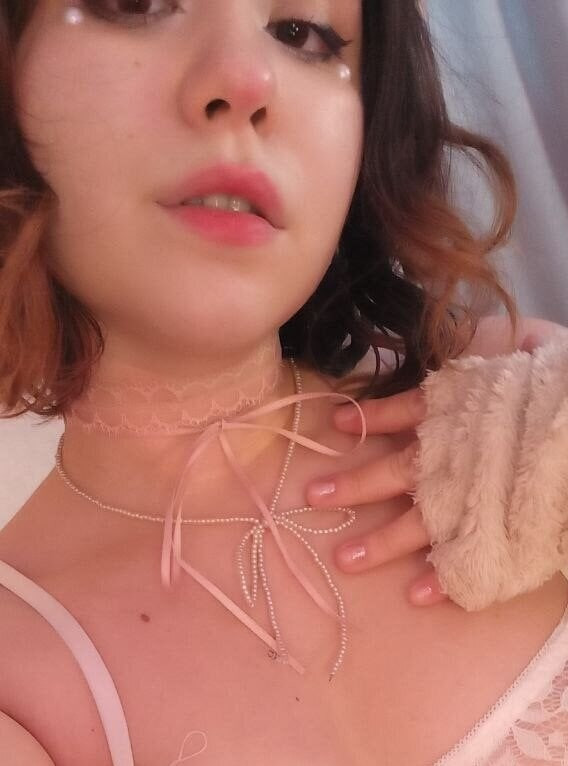 Lilly Free Photos #16