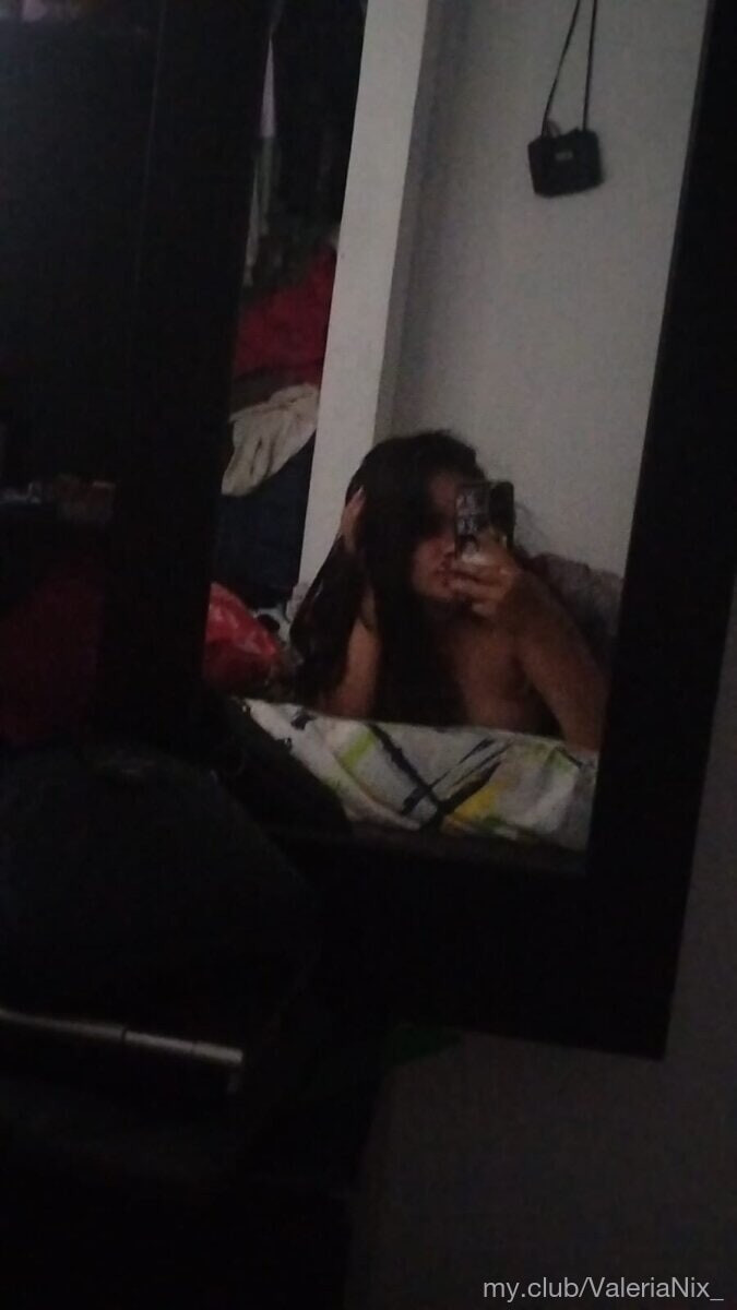 Valeria Nix ภาพถ่ายฟรี