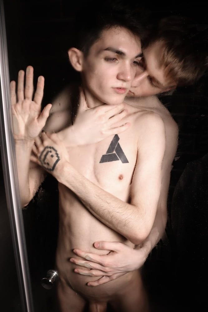 Naked twinks boyfriends Matty and Aiden #4