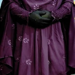 Hijabi Bhabhi Burqa crossdresser 