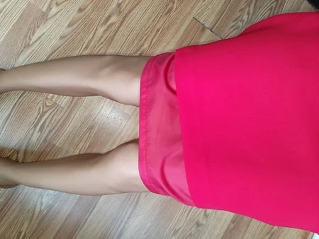 skirts with a silky lining         