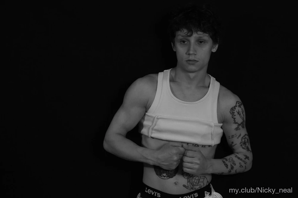 Nicky Free Photos #6